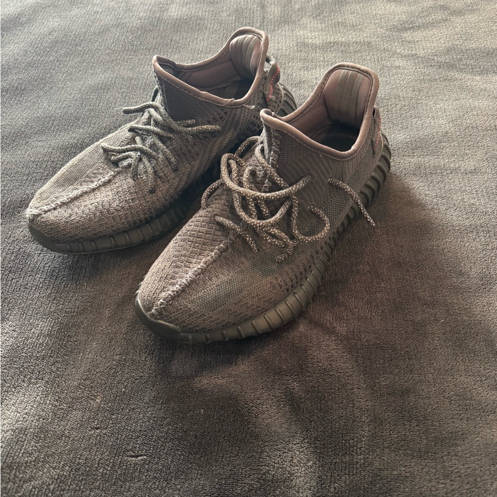 Yeezy 350 V2 Boost